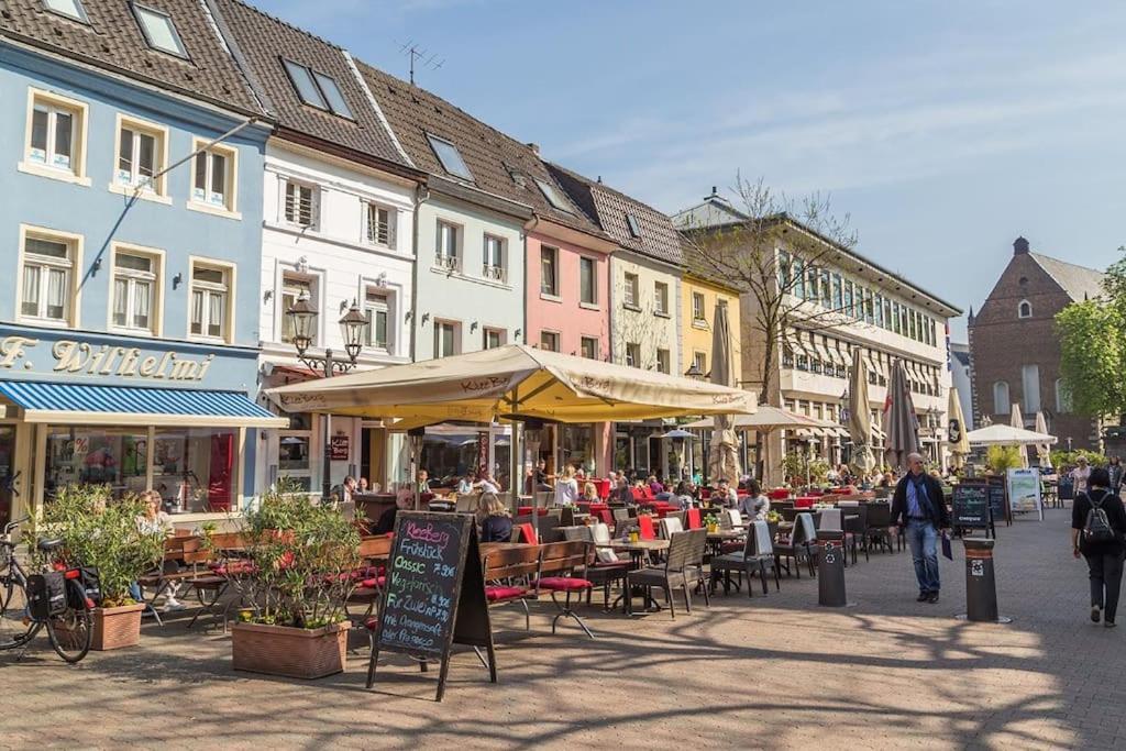 1 Og Direkt An Der Laga 2026 - Moderne Stadtwohnung Am Neusser Markt! Zewnętrze zdjęcie